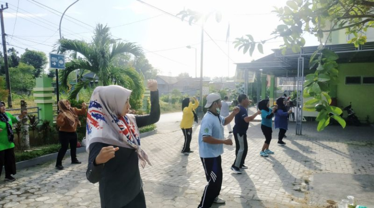 Senam Pagi Setiap Hari Jum’at