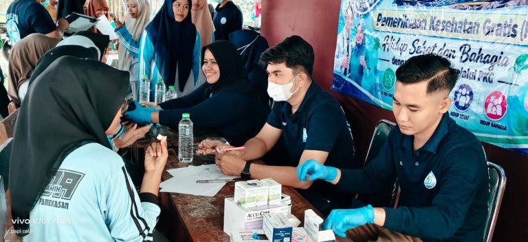 PKG BERSAMA PKM WARU                     DI LEMBAGA DARUL AMIN KEC WARU
